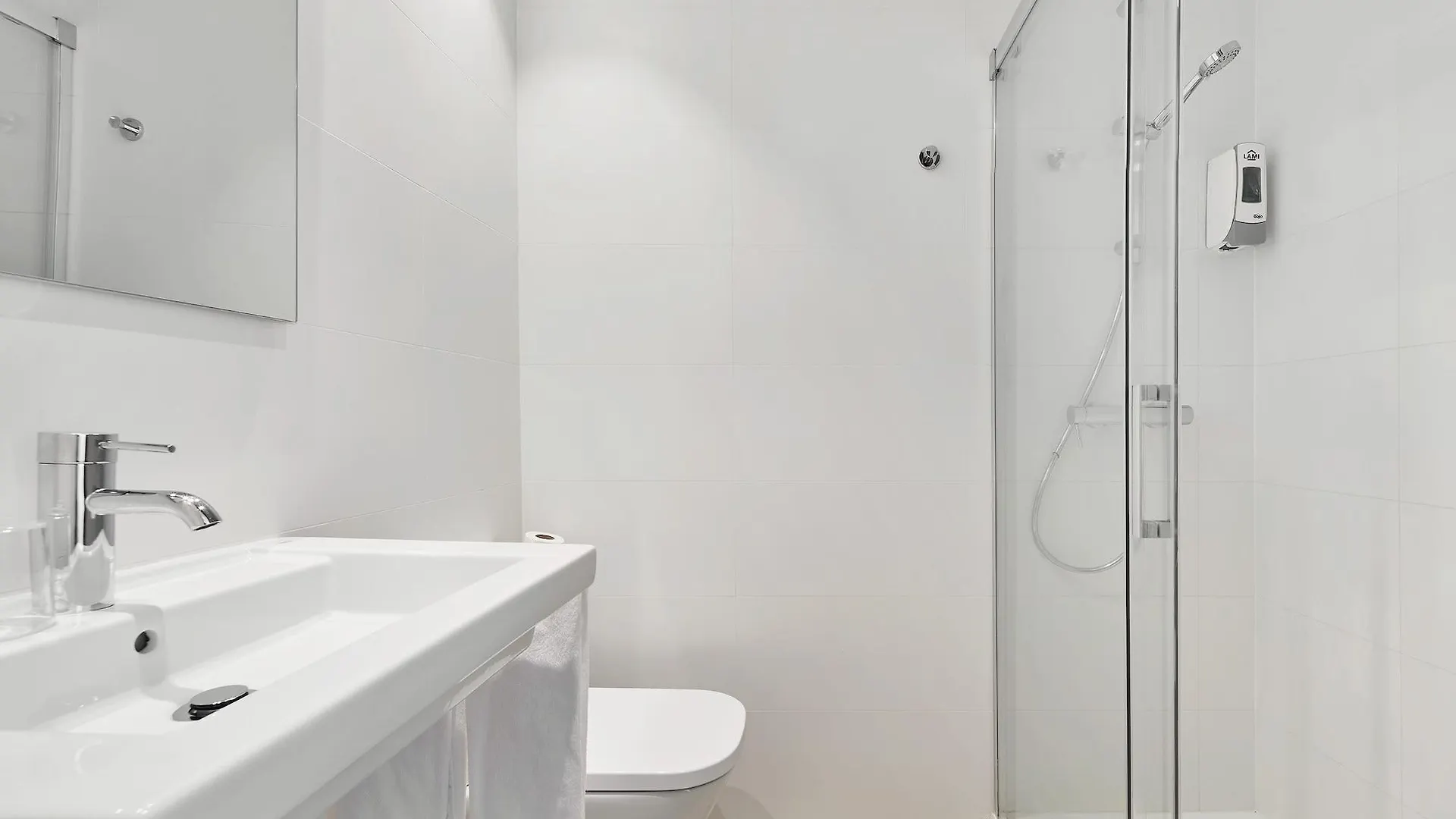 ** Pensión Hostal Lami Esplugues de Llobregat España