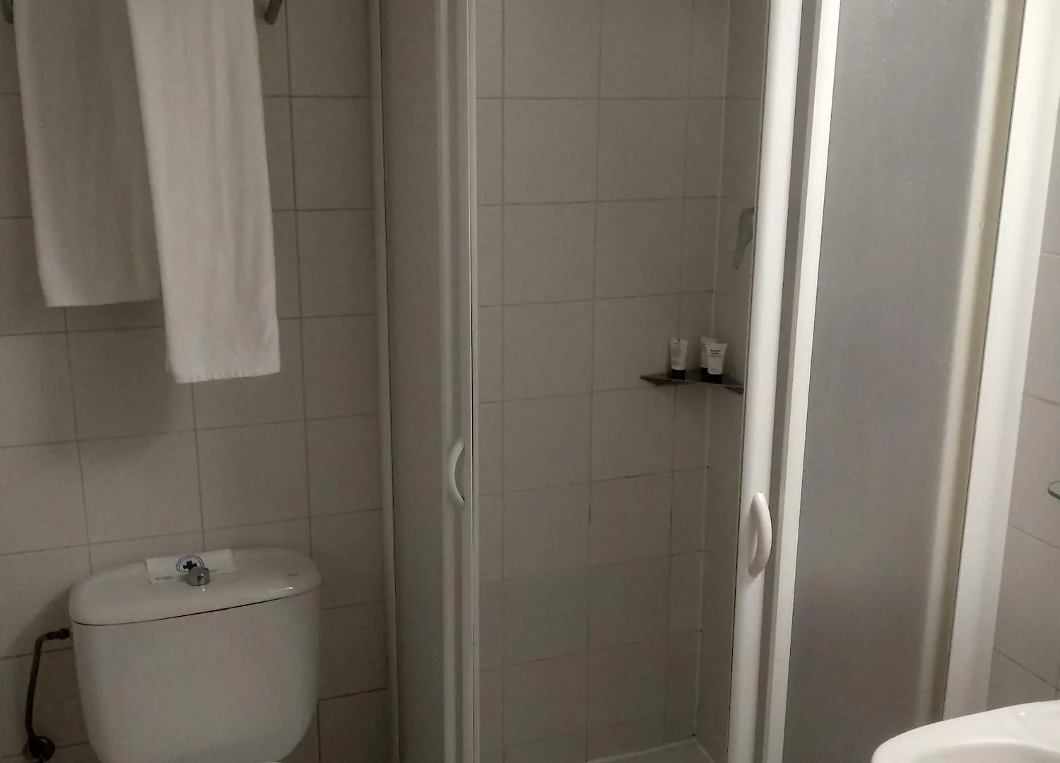 ** Pensión Hostal Lami Esplugues de Llobregat España